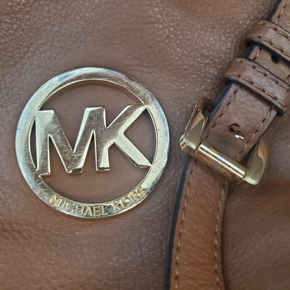 Michael Kors brown crossbody bag - Picture 2 of 8